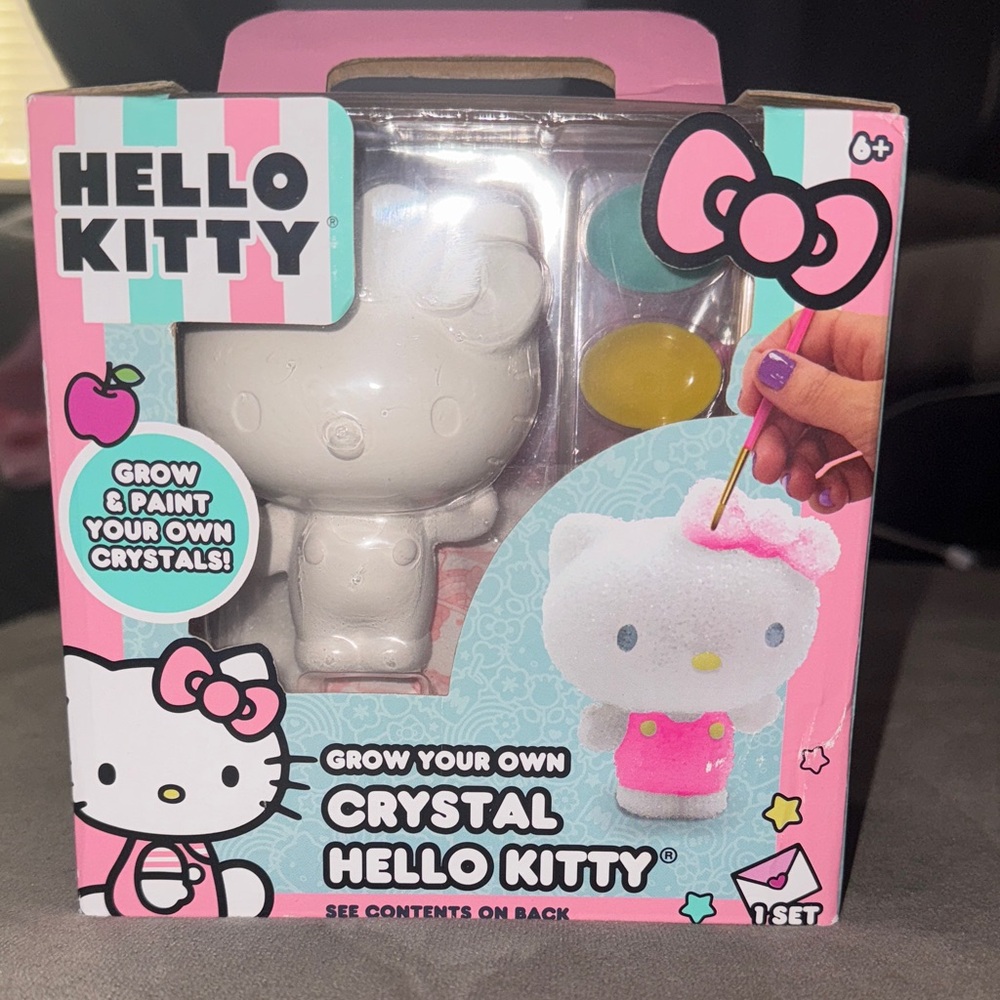 Hello Kitty Crystal Growing Kit